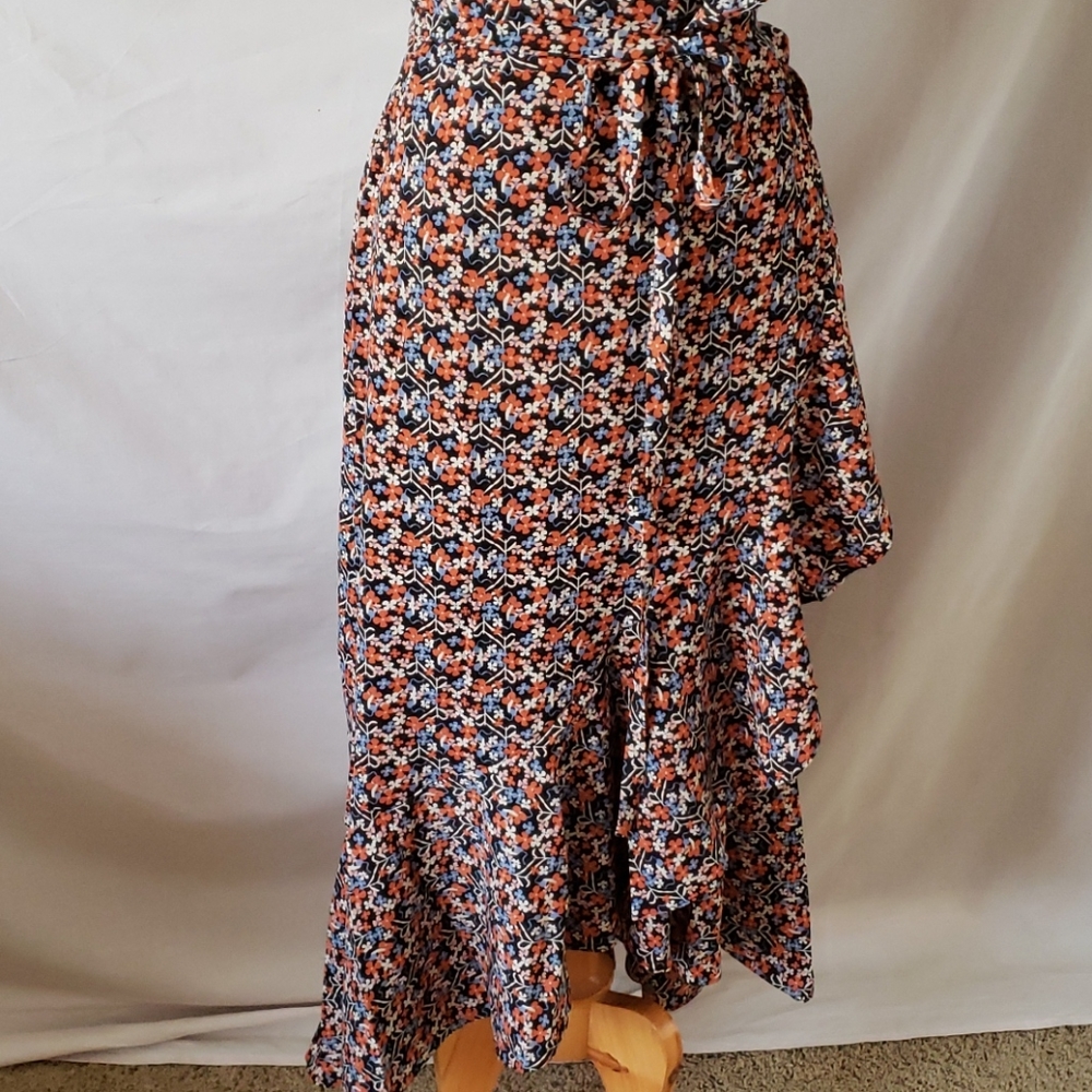 Max Studio Patterned Ruffle Wrap Midi Dress - Picture 5 of 12